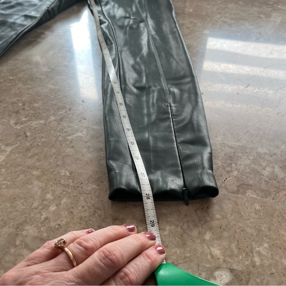 Zara green faux leather pants size small - Picture 9 of 10